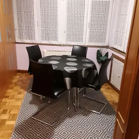 Apartamento Centro ヒホン